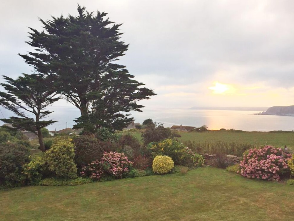 Seaspray - carbon neutral hotel in Kingsbridge