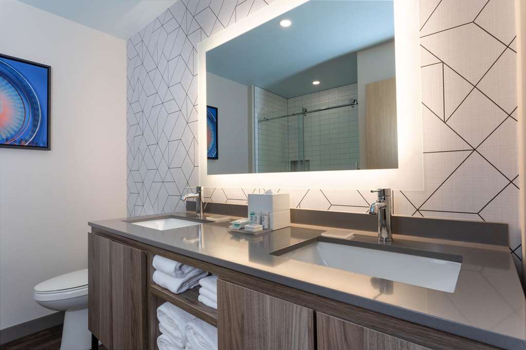 TRYP by Wyndham Orlando - photo 16