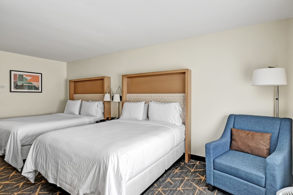 Holiday Inn Piscataway Somerset by IHG - photo 10