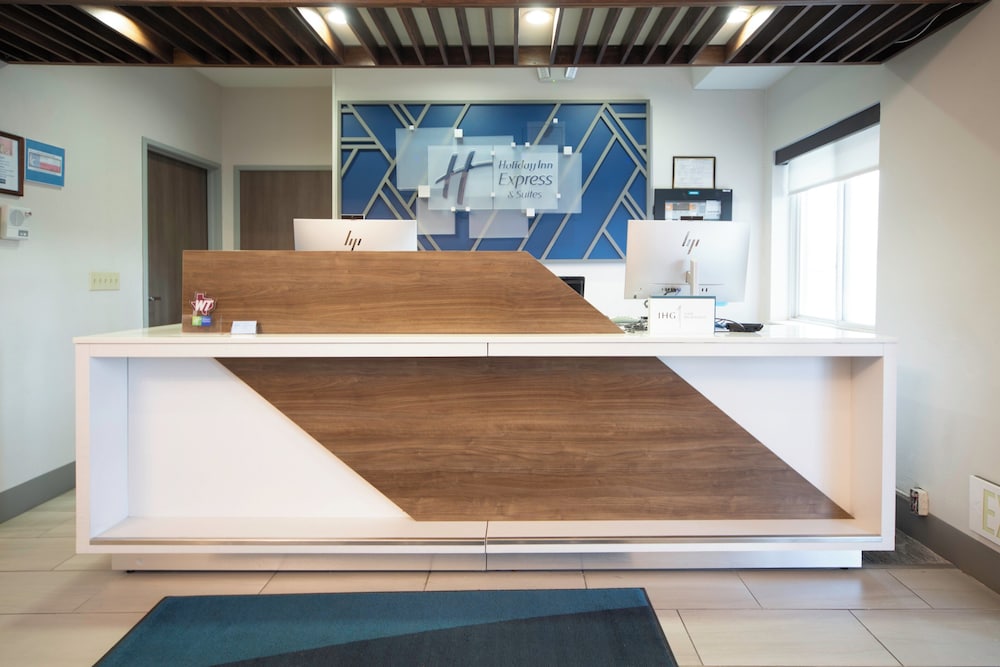 Holiday Inn Express Hotel & Suites Canyon by IHG - photo 80