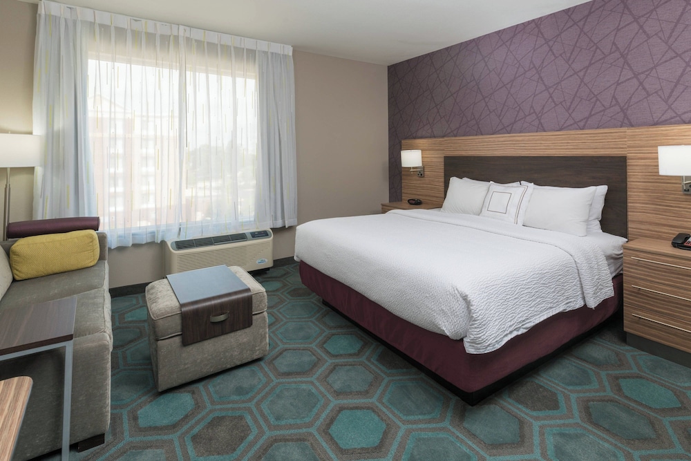 TownePlace Suites by Marriott Chicago Schaumburg - photo 12
