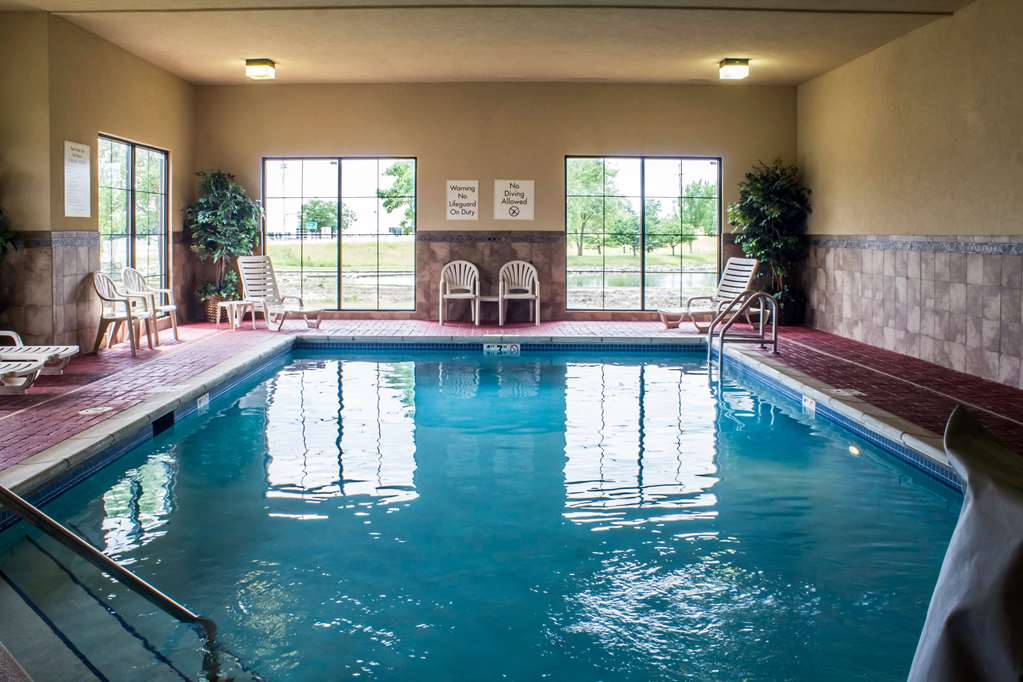 Econo Lodge Ankeny Des Moines - photo 16