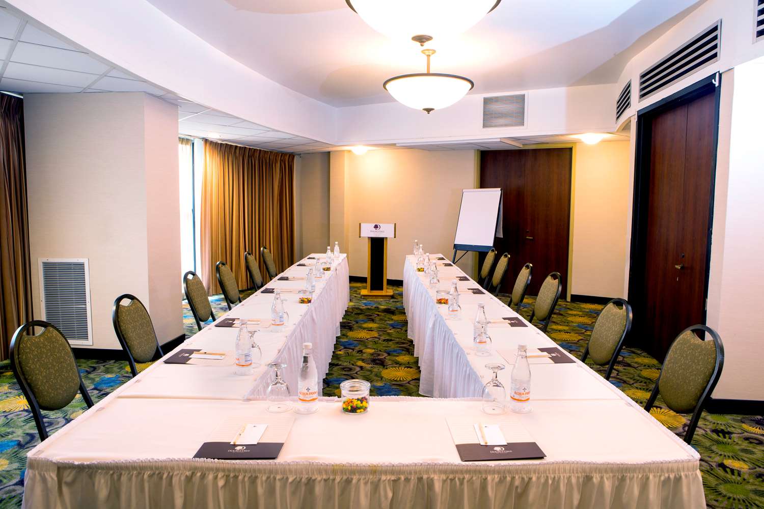 DoubleTree by Hilton Hotel Portland - photo 30