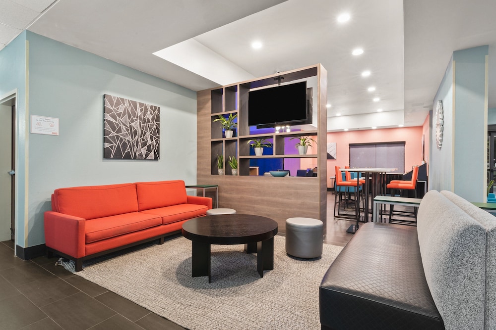 Holiday Inn & Suites Bothell by IHG - photo 40