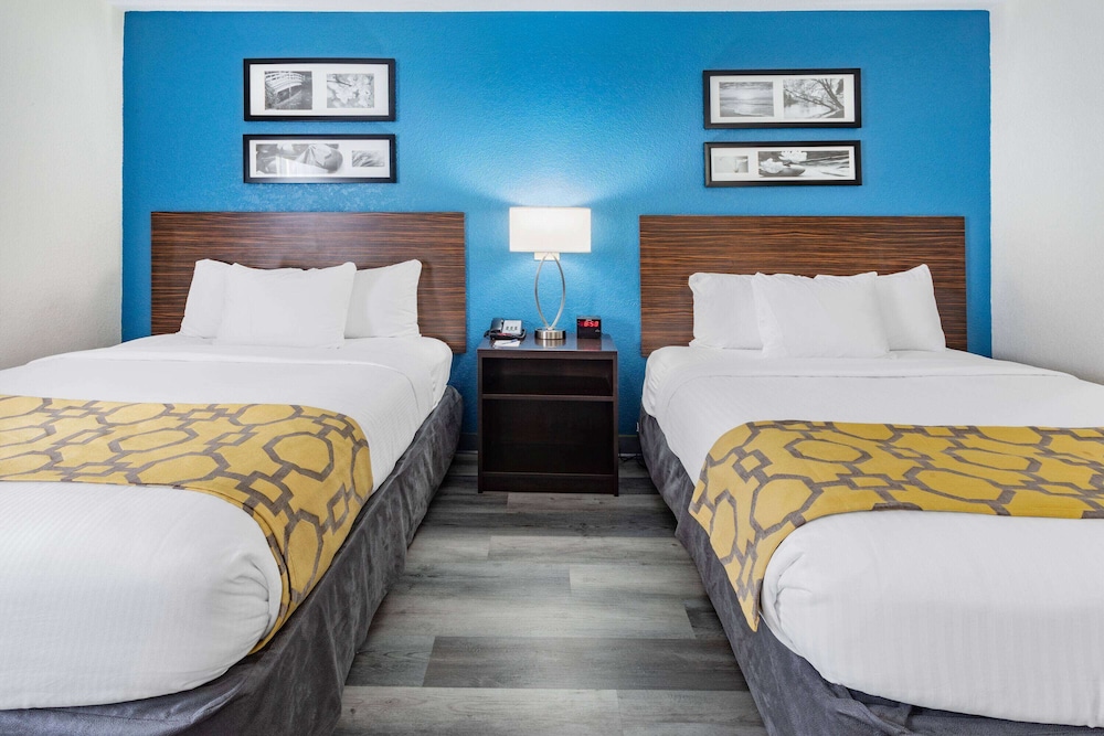 Baymont by Wyndham Milan - photo 10