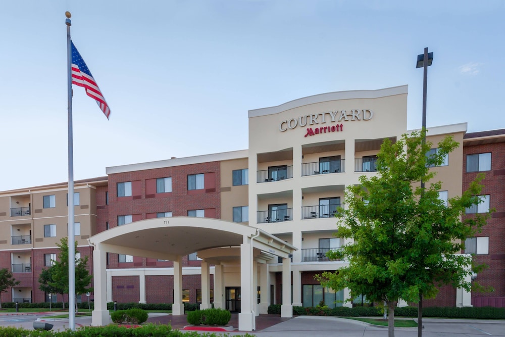 Courtyard by Marriott Dallas Arlington South - photo 43