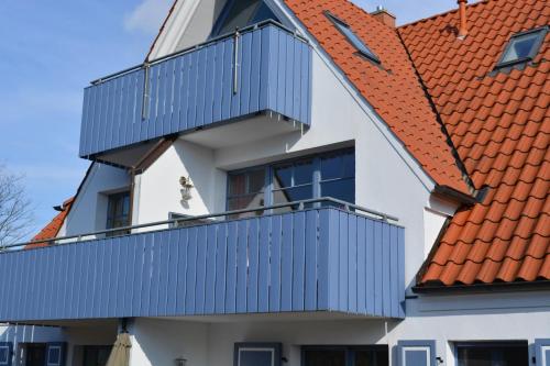 Neue Reihe 43 Villa Regulus OG — 4-Star Luxury Hotel in Zingst, Germany