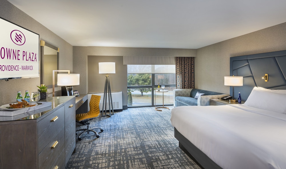 Crowne Plaza Providence Warwick Airport by IHG - photo 7