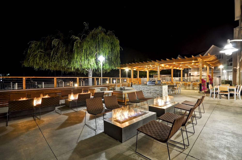 Homewood Suites by Hilton Oakland Waterfront - photo 56