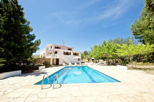 Los Olivos - carbon neutral hotel in Unknown City