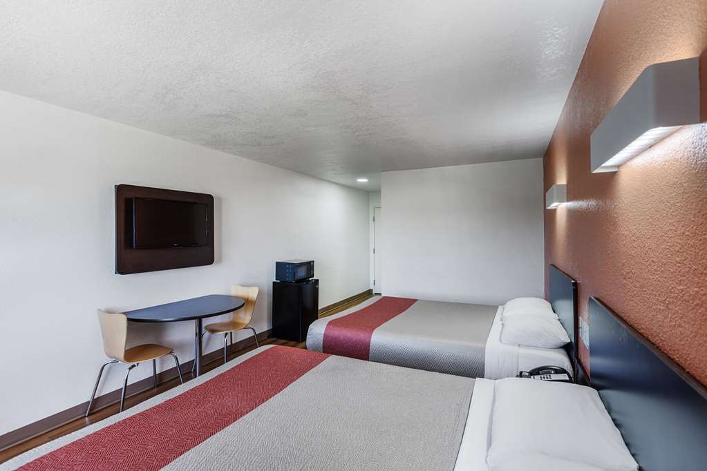 Motel 6 Bedford TX Fort Worth - photo 16
