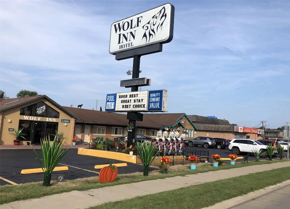 Wolf Inn Hotel in Sandusky, United States