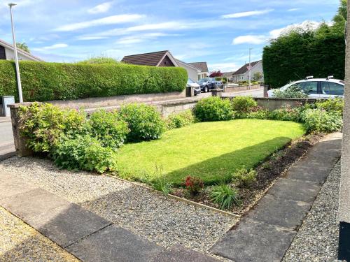 'Edgewood' spacious detached bungalow — 4-Star Luxury Hotel in Inverness, United Kingdom