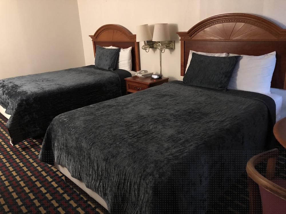 Howard Johnson by Wyndham Perry GA - photo 5