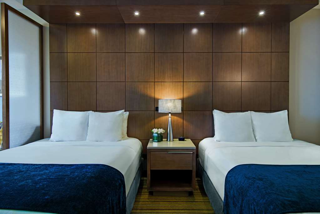 Oxford Suites Downtown Spokane - photo 5