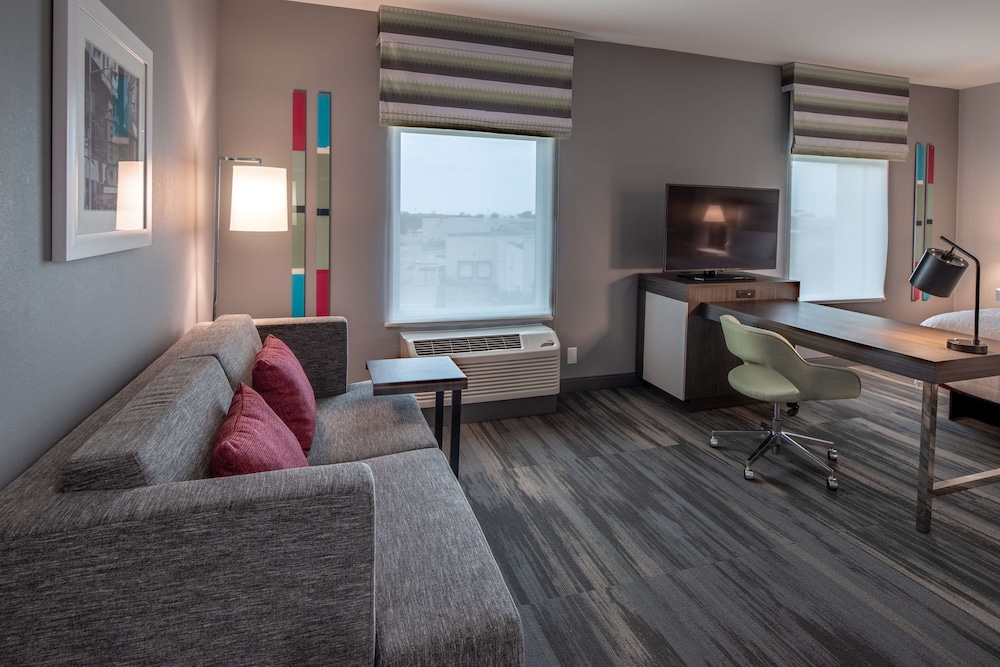 Hampton Inn & Suites Dallas Plano Central - photo 12