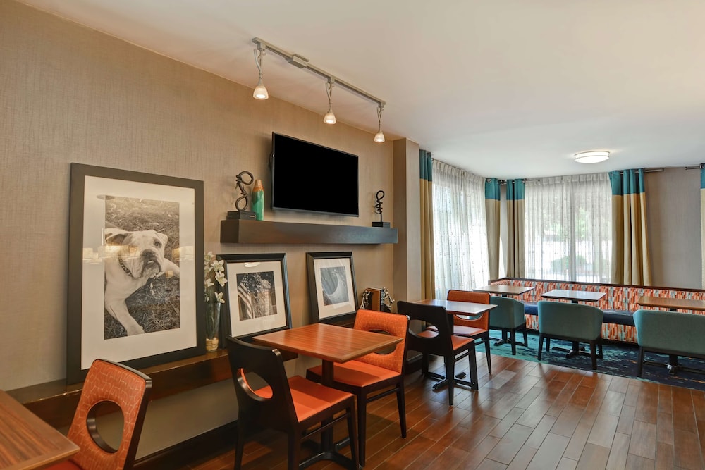 Hampton Inn Columbia I 26 Airport - photo 44