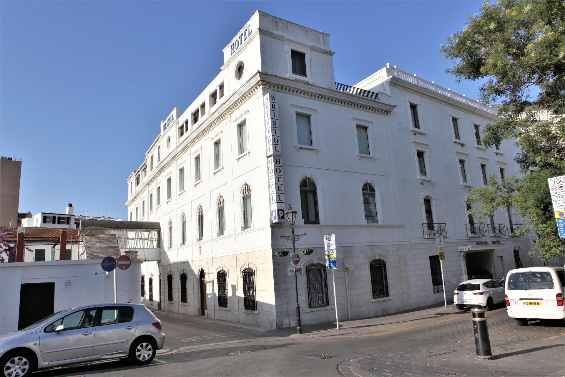 Bristol — Conakry