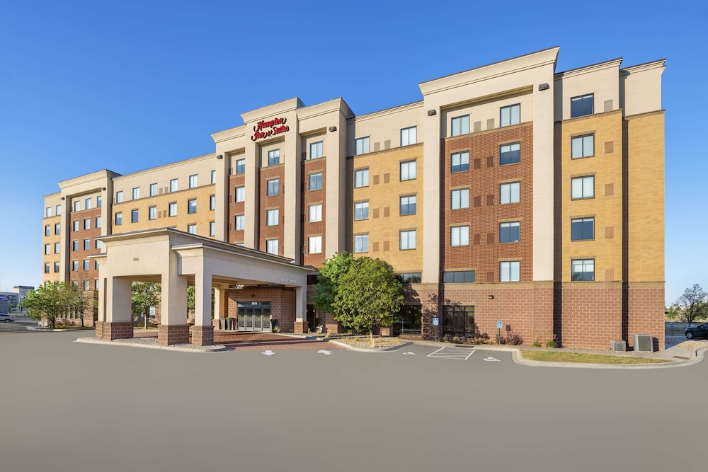 Hampton Inn Suites Minneapolis St Paul Arpt Mall of America - photo 42