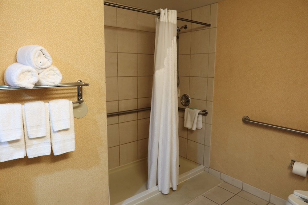 GreenTree Hotel Phoenix West - photo 12