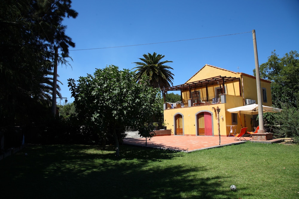 Tenuta Antica Cavalleria — hotel in Castiglione Di Sicilia