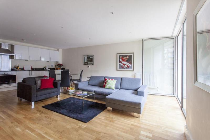 Lanterns Court Apartments