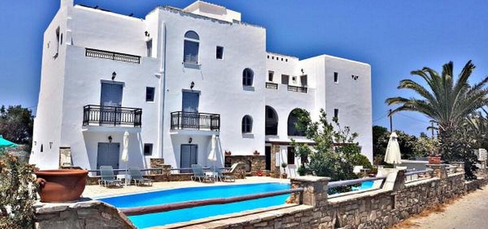 Sunlight Naxos — 4-Star Luxury Hotel in Naxos, Greece