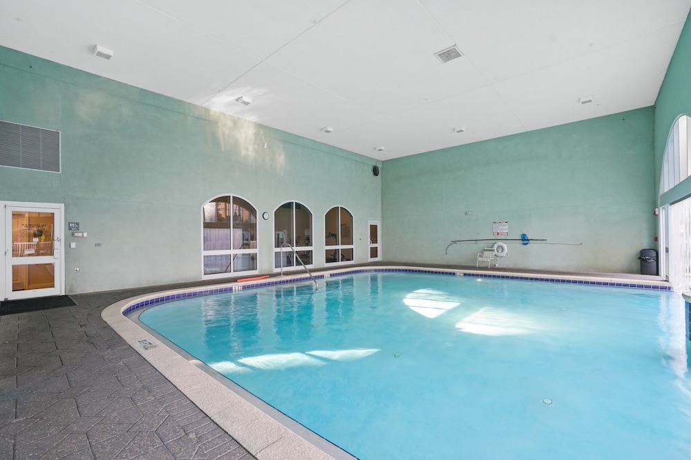 Celadon Beach Resort by Panhandle Getaways - photo 21