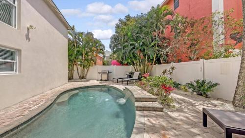 Canal Lower Gorgeous 3 bed 3 bath near SK Village - photo 27