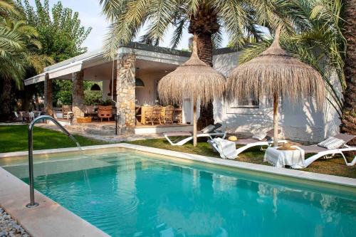 Villa Bonita en Alicante. — 4-Star Luxury Hotel in Elche, Spain