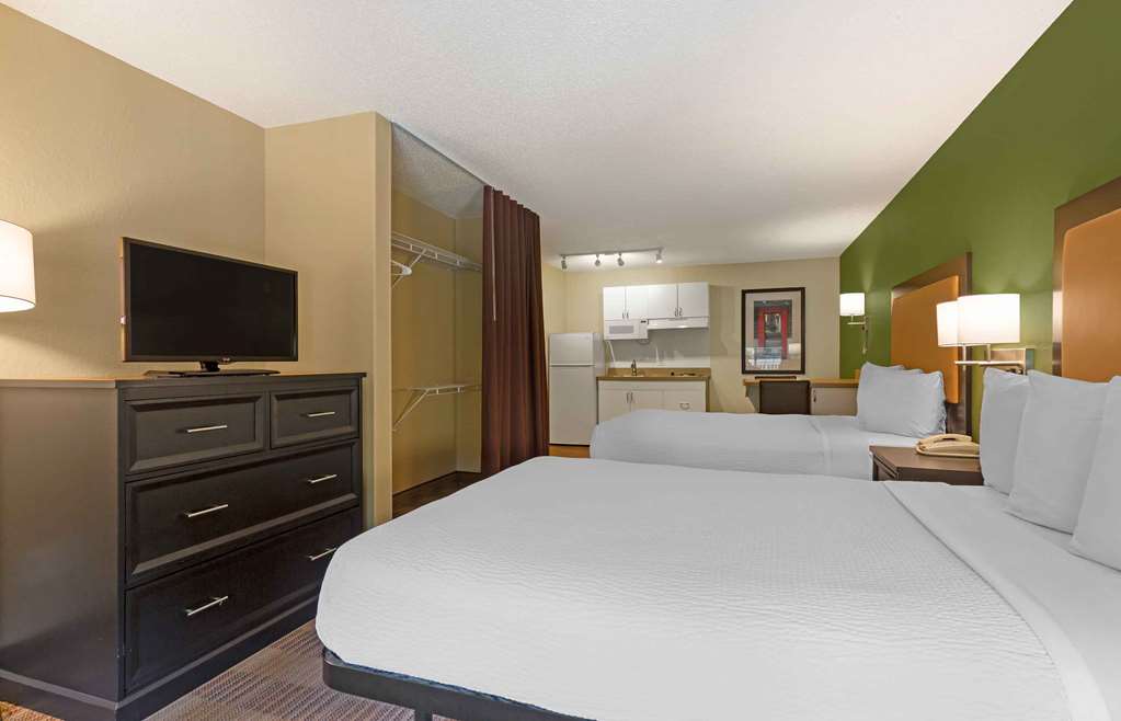 Extended Stay America Suites Washington DC Falls Church - photo 26