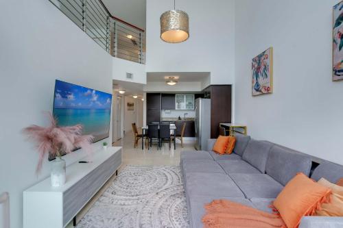 Brickell River Views modern amenities in the city in Miami, United States