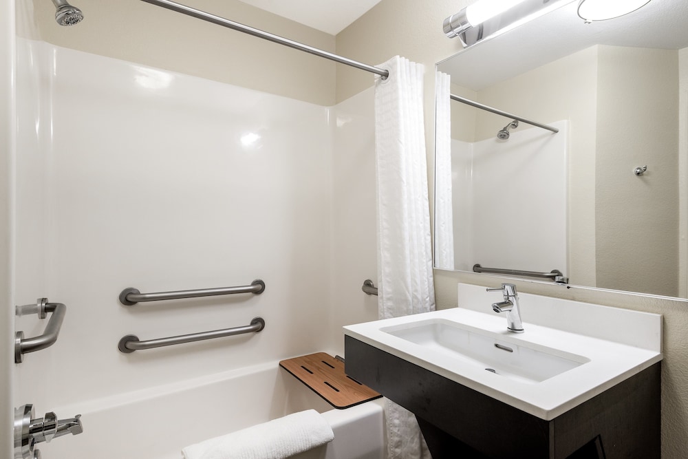 Candlewood Suites Durham by IHG - photo 19