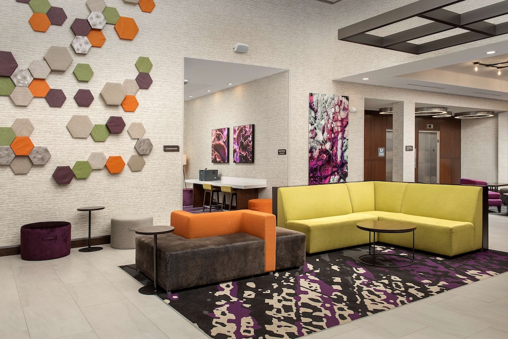 Hilton Garden Inn Columbia Airport - photo 5