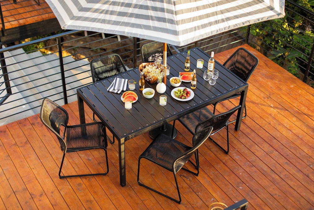 Avalon IV by Avantstay Mins to Gaslamp Beautiful Deck w BBQ - photo 13