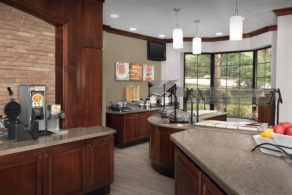 Staybridge Suites Charleston Ashley Phosphate - photo 86
