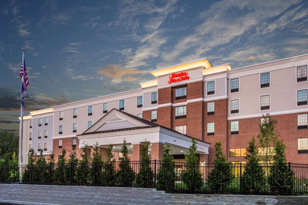 Hampton Inn & Suites Yonkers Westchester - photo 2