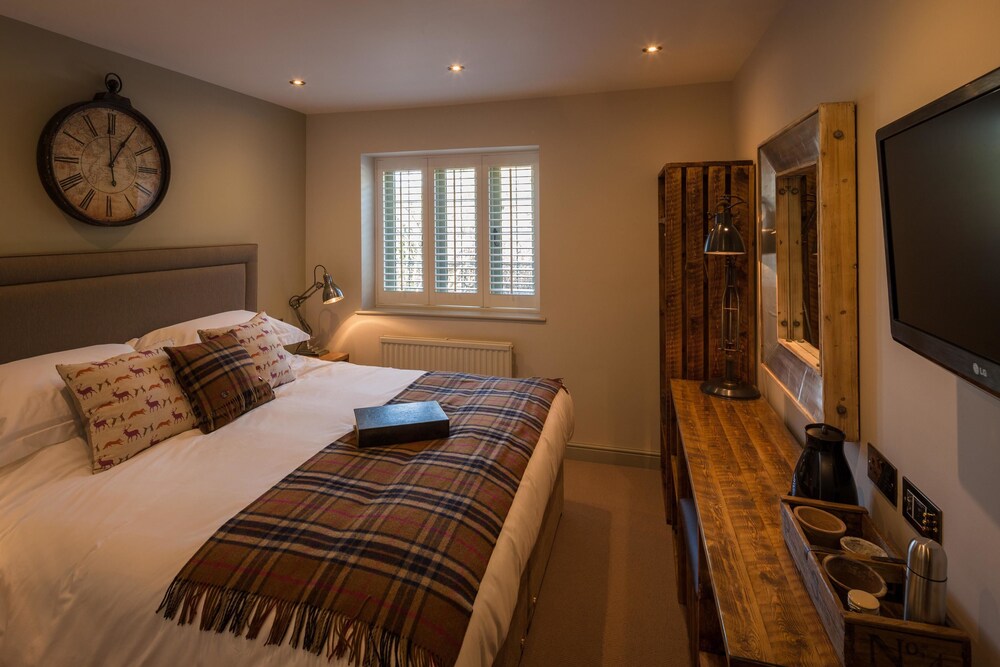 The Maytime Inn — Burford — photo 4