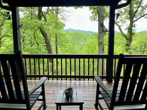Gold Creek Cottage — 4-Star Luxury Hotel in Black Mountain, United States