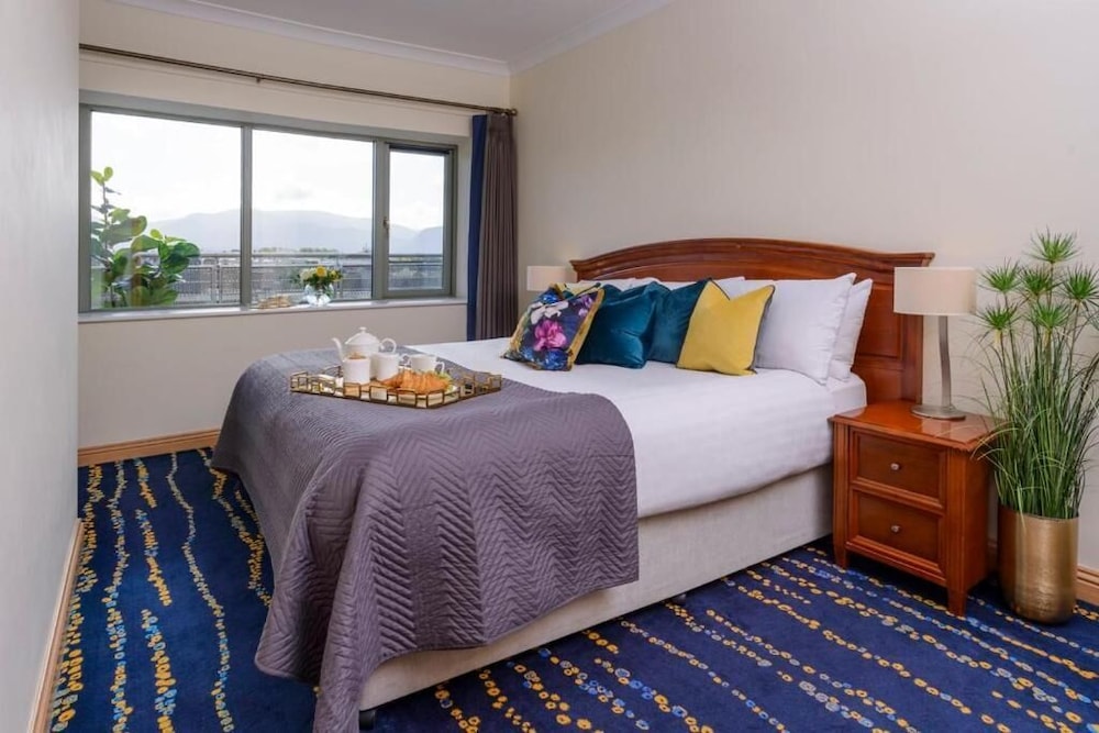 Park Place Apartments — 4-Star Luxury Hotel in Cill Airne, Republic of Ireland