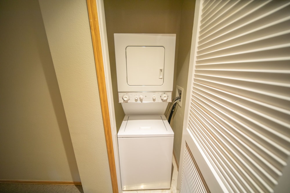 Cinnamon Ridge Hotel - photo 27