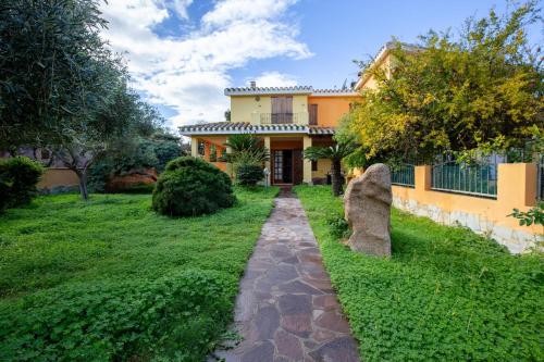 Belocations House 50 meters from the sea — 4-Star Luxury Hotel in Solanas, Italy