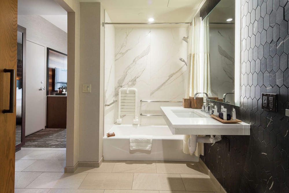 The Porter Portland Curio Collection by Hilton - photo 42