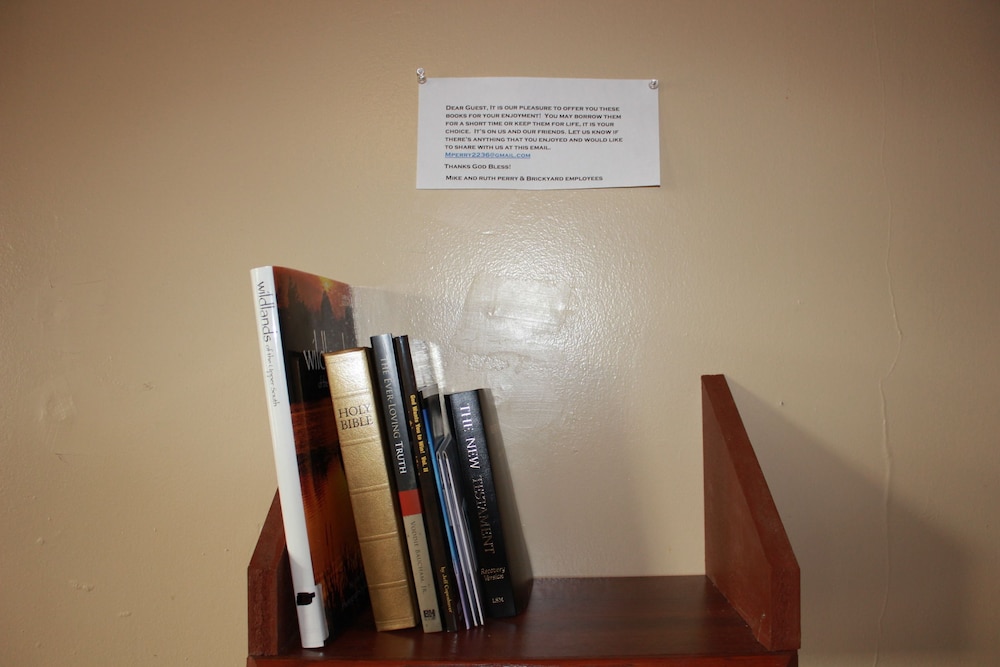 Brickyard Inn - photo 3