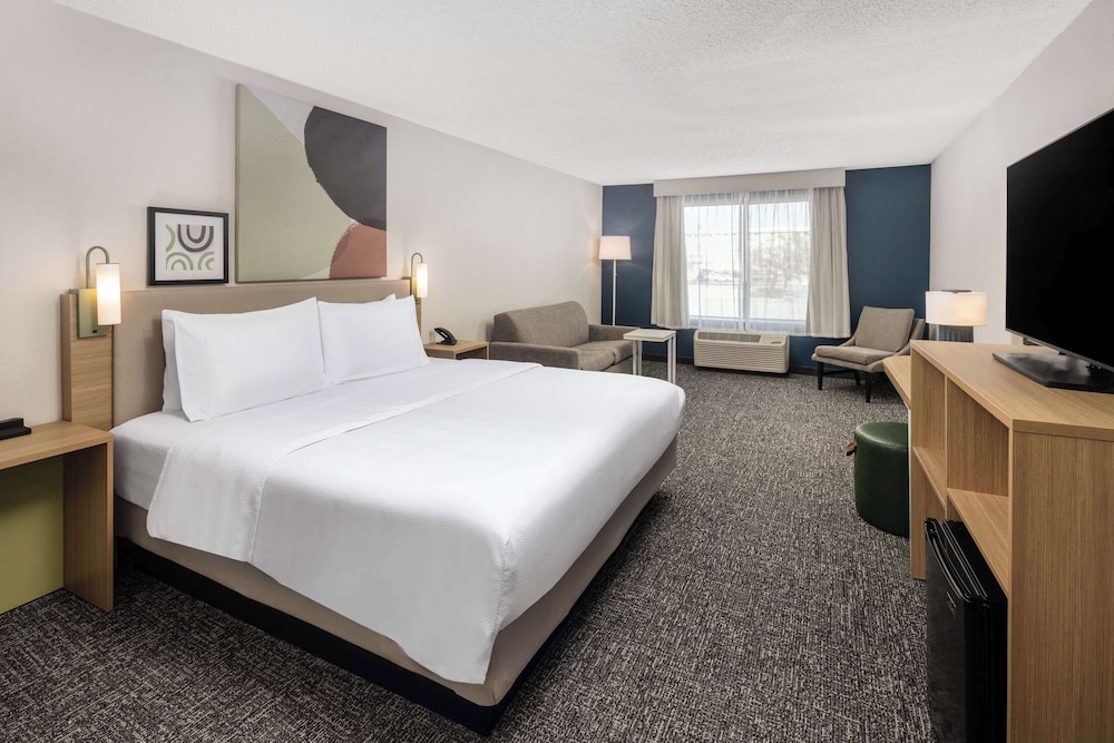 Spark by Hilton Salt Lake City Airport - photo 13