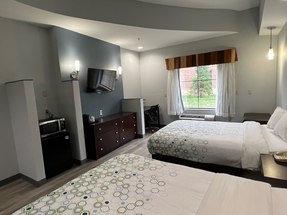 HomeTowne Studios & Suites Washington - photo 14