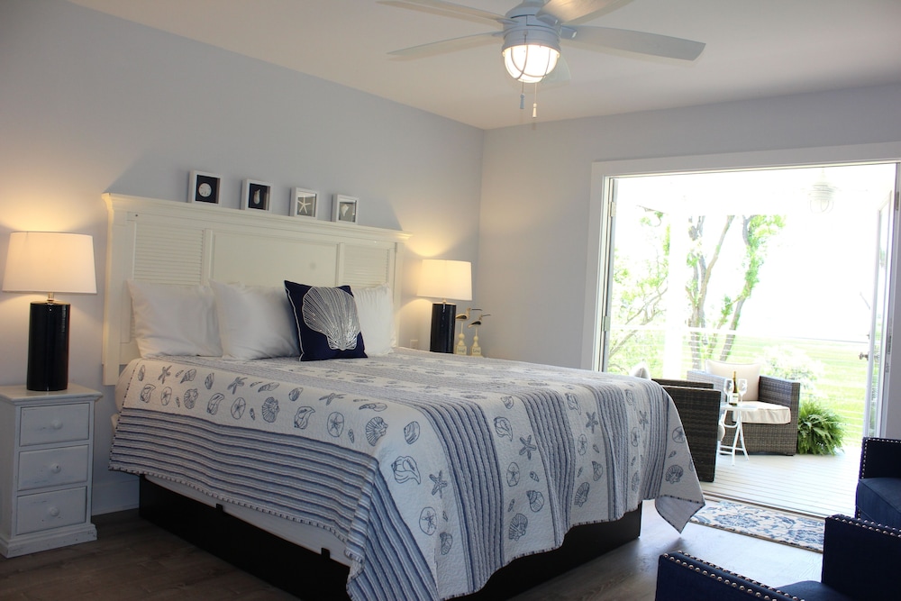 Darien Waterfront Inn - photo 6