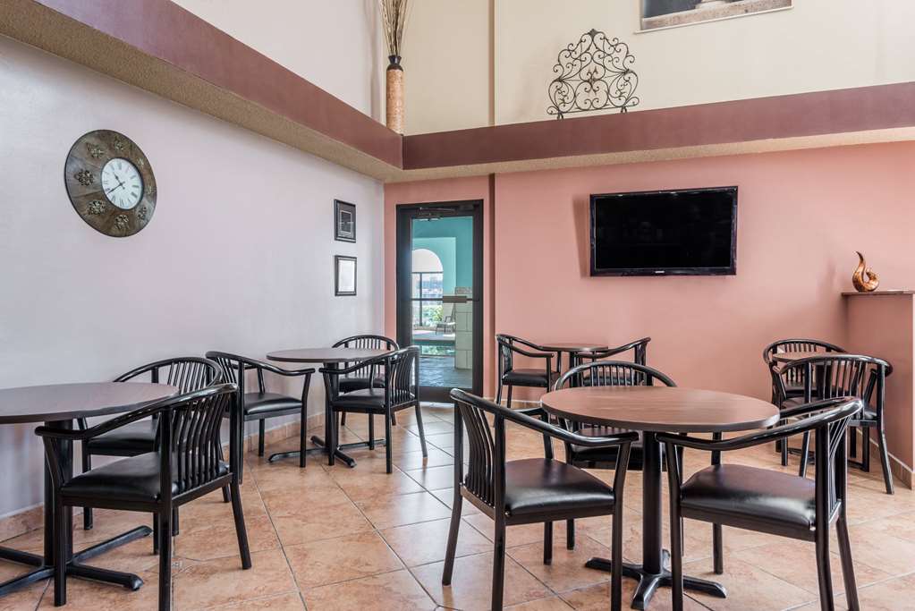 Days Inn by Wyndham Amarillo Medical Center - photo 15