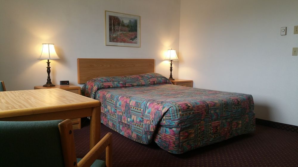 Travelodge by Wyndham Deer Lodge Montana - photo 9