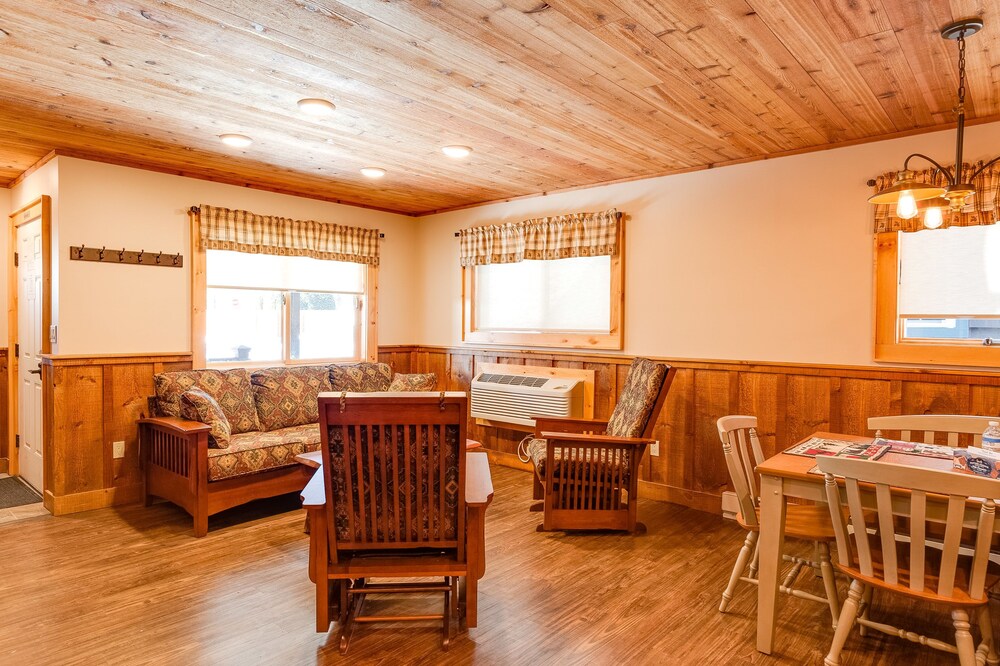 Cobble Mountain Lodge - photo 88